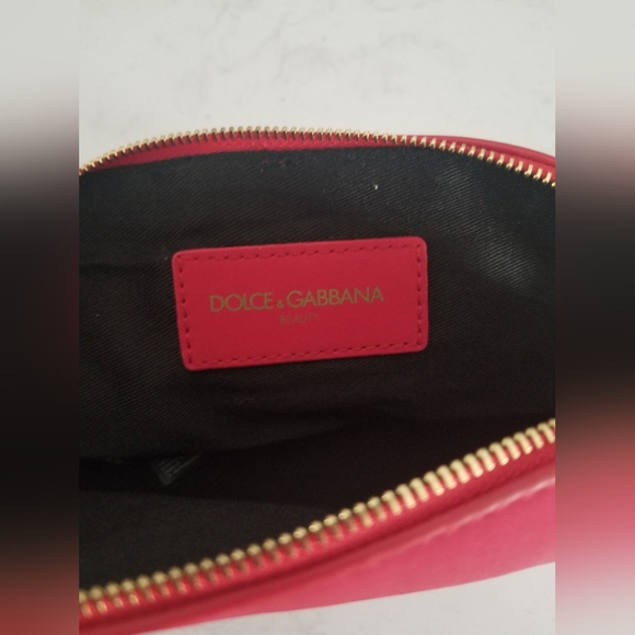 Dolce and Gabbana makeup bag - Picture 5 of 6